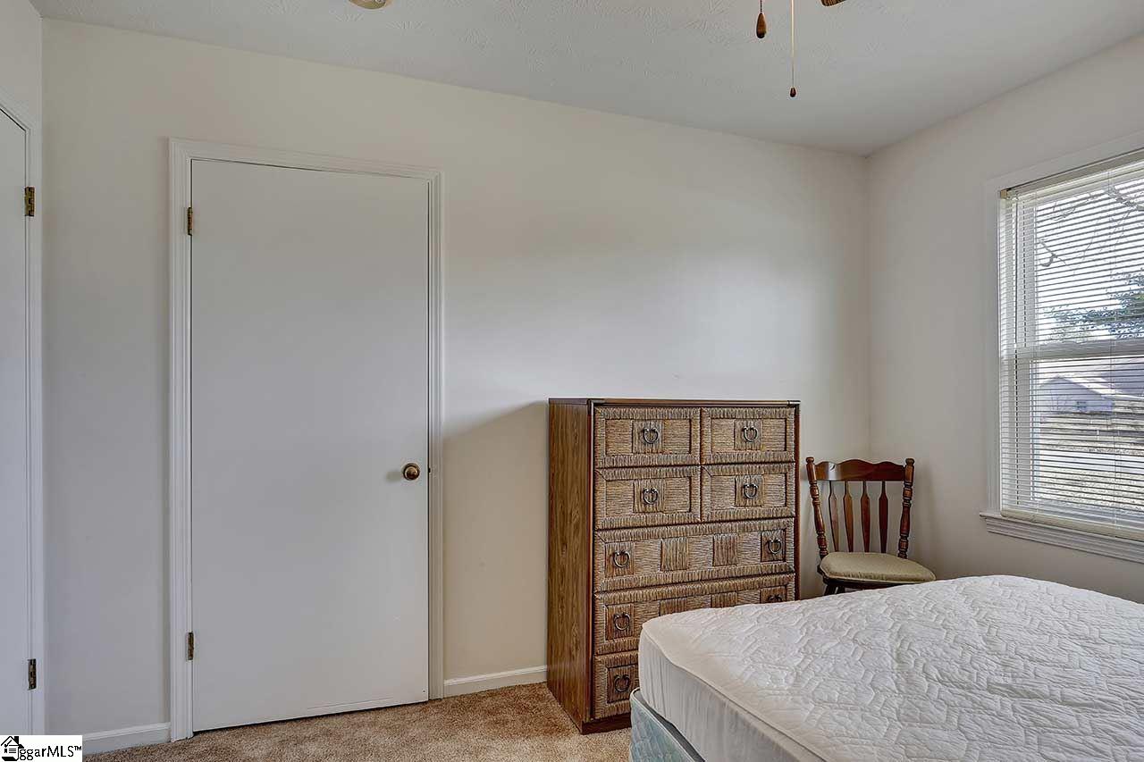 403 Brookmere Road Simpsonville, SC 29681 - Photo 10 of 19 Gallery Image 10