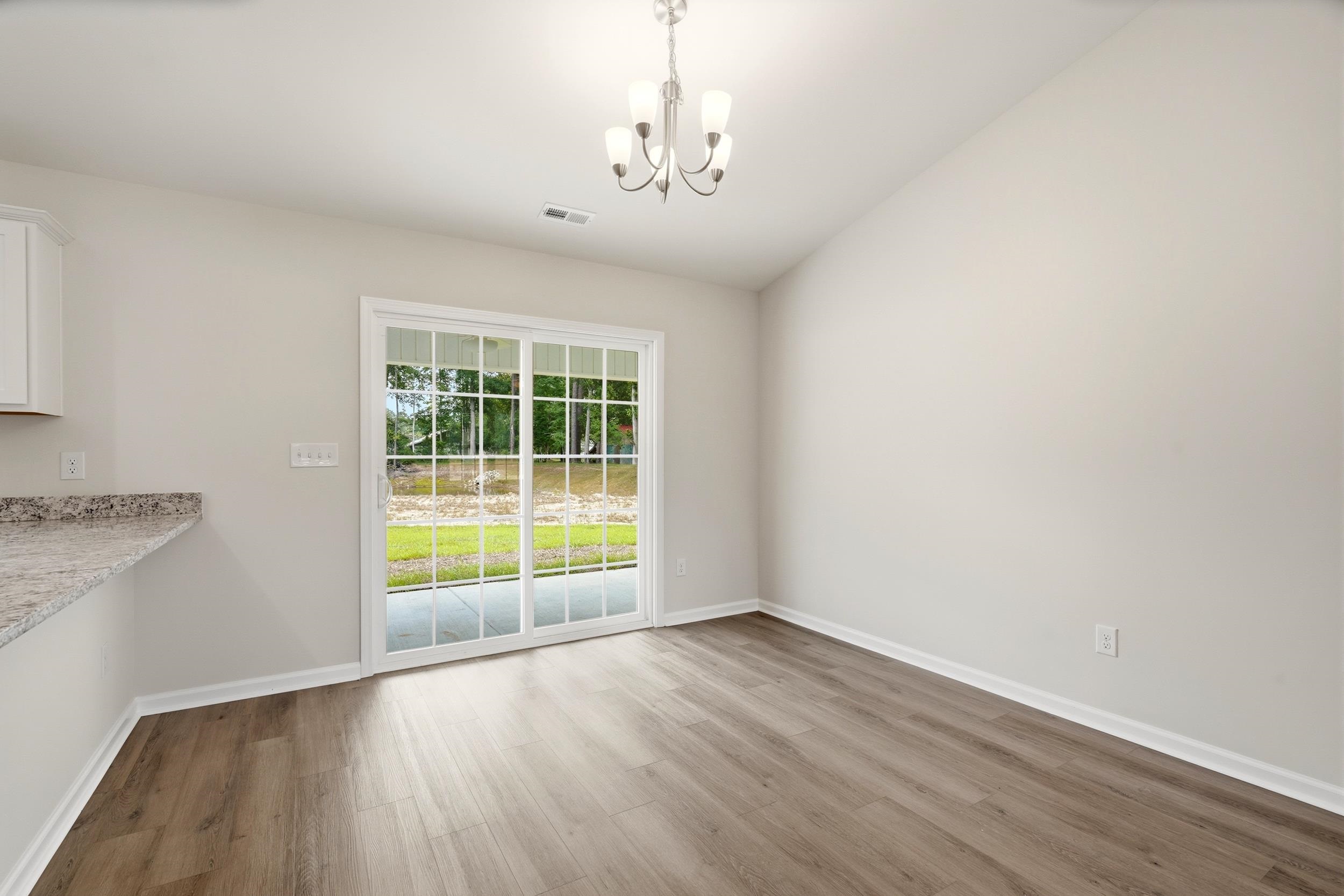 44 Bennington Court Georgetown, SC 29440 - Photo 5 of 27