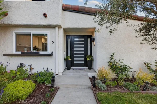 $1,175,000 | 5 Cypress Way, Rolling Hills Estates, CA 90274