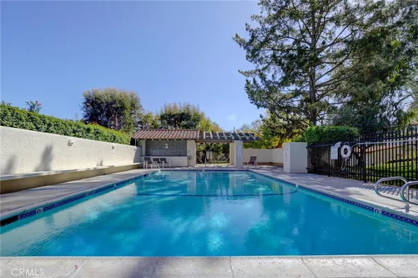$1,175,000 | 5 Cypress Way, Rolling Hills Estates, CA 90274
