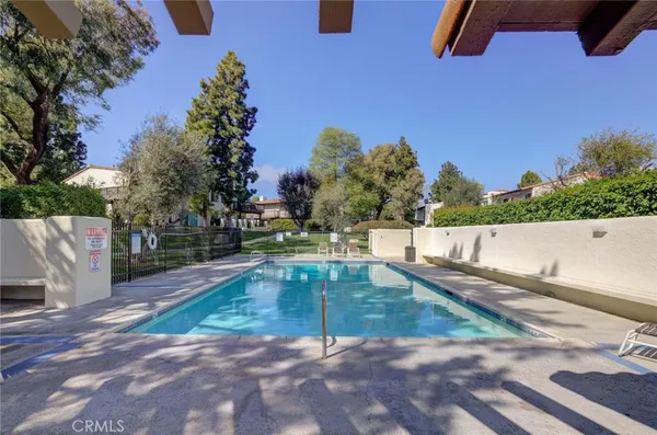 $1,175,000 | 5 Cypress Way, Rolling Hills Estates, CA 90274