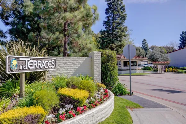 $1,175,000 | 5 Cypress Way, Rolling Hills Estates, CA 90274