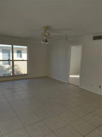 $1,595 | 731 Hummingbird Way, Unit 10, North Palm Beach, FL 33408