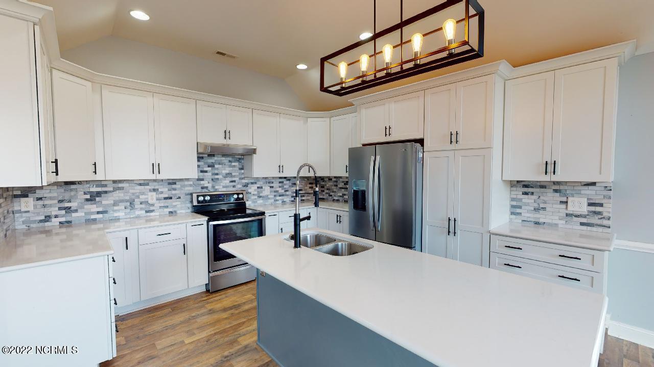 1332 Nine Foot Road Newport, NC 28570 - Photo 8 of 30 1332-Nine-Foot-Road-04052022_174843