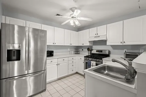 $549,000 | 324 Tilden Commons Lane, Unit 324, Braintree, MA 02184