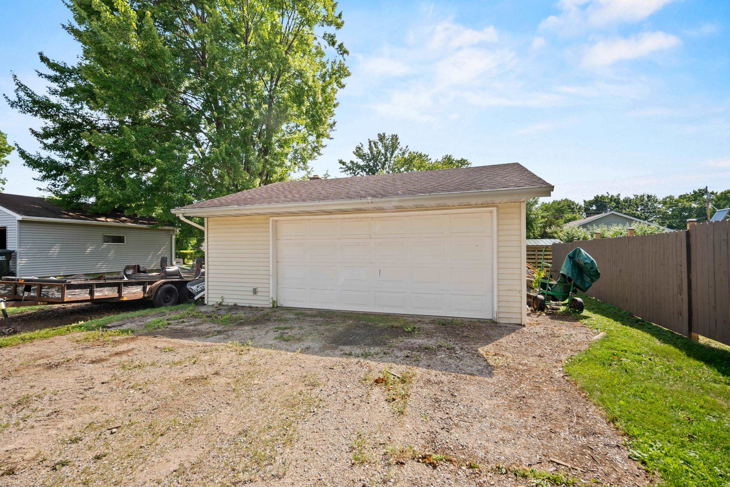 117 Raught Street Kaukauna, WI 54130 - Photo 3 of 63