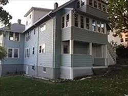 a view of backyard of the house