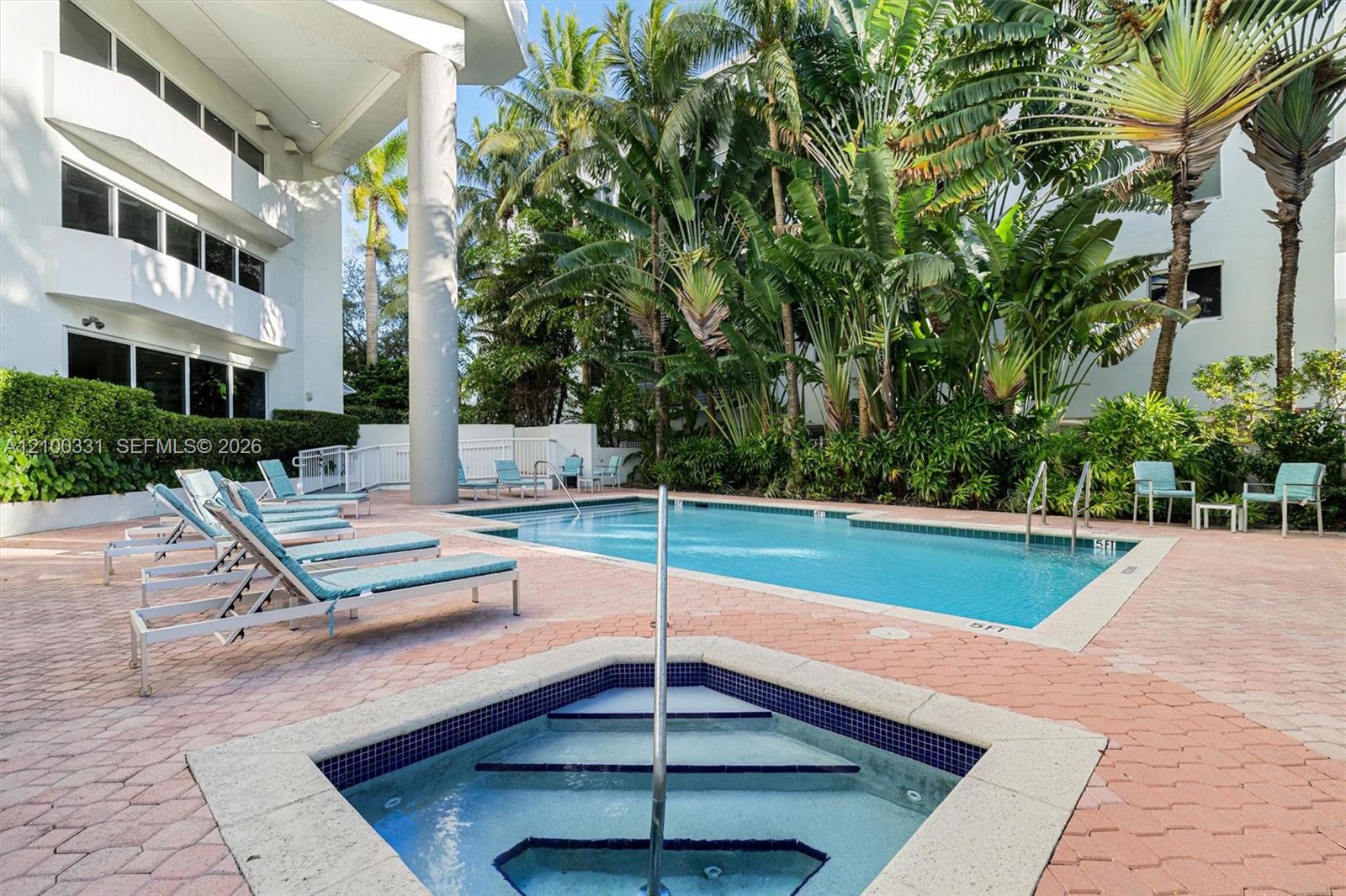 1621 Bay Road, Unit 901 Miami Beach, FL 33139 - Photo 28 of 42 Gallery Image 28