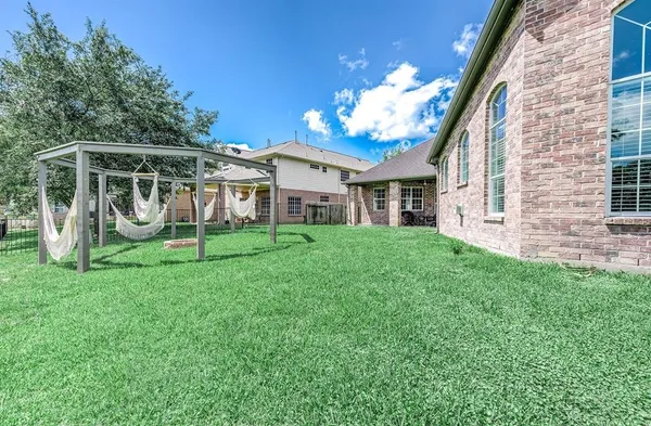 $3,400 | 3403 East Cedar Hollow Drive, Pearland, TX 77584