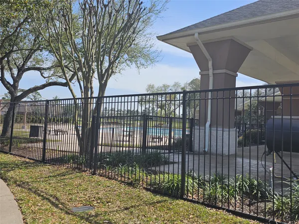$3,400 | 3403 East Cedar Hollow Drive, Pearland, TX 77584