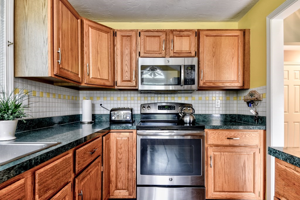 1 Doyle Lane, Unit 1 Hopkinton, MA 01748 - Photo 13 of 33