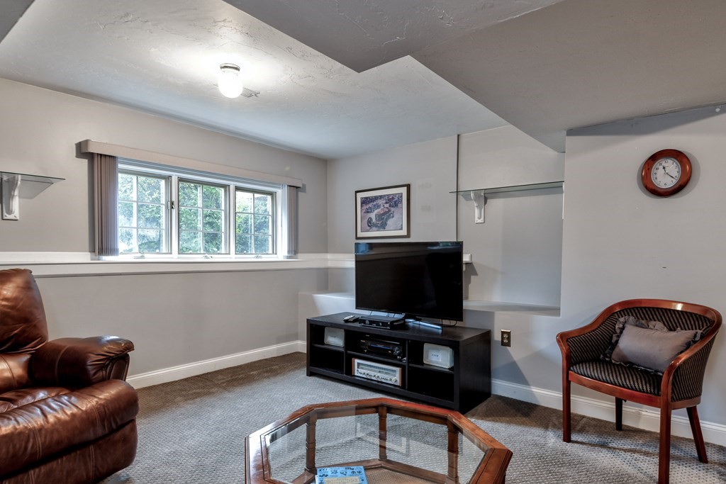 1 Doyle Lane, Unit 1 Hopkinton, MA 01748 - Photo 29 of 33