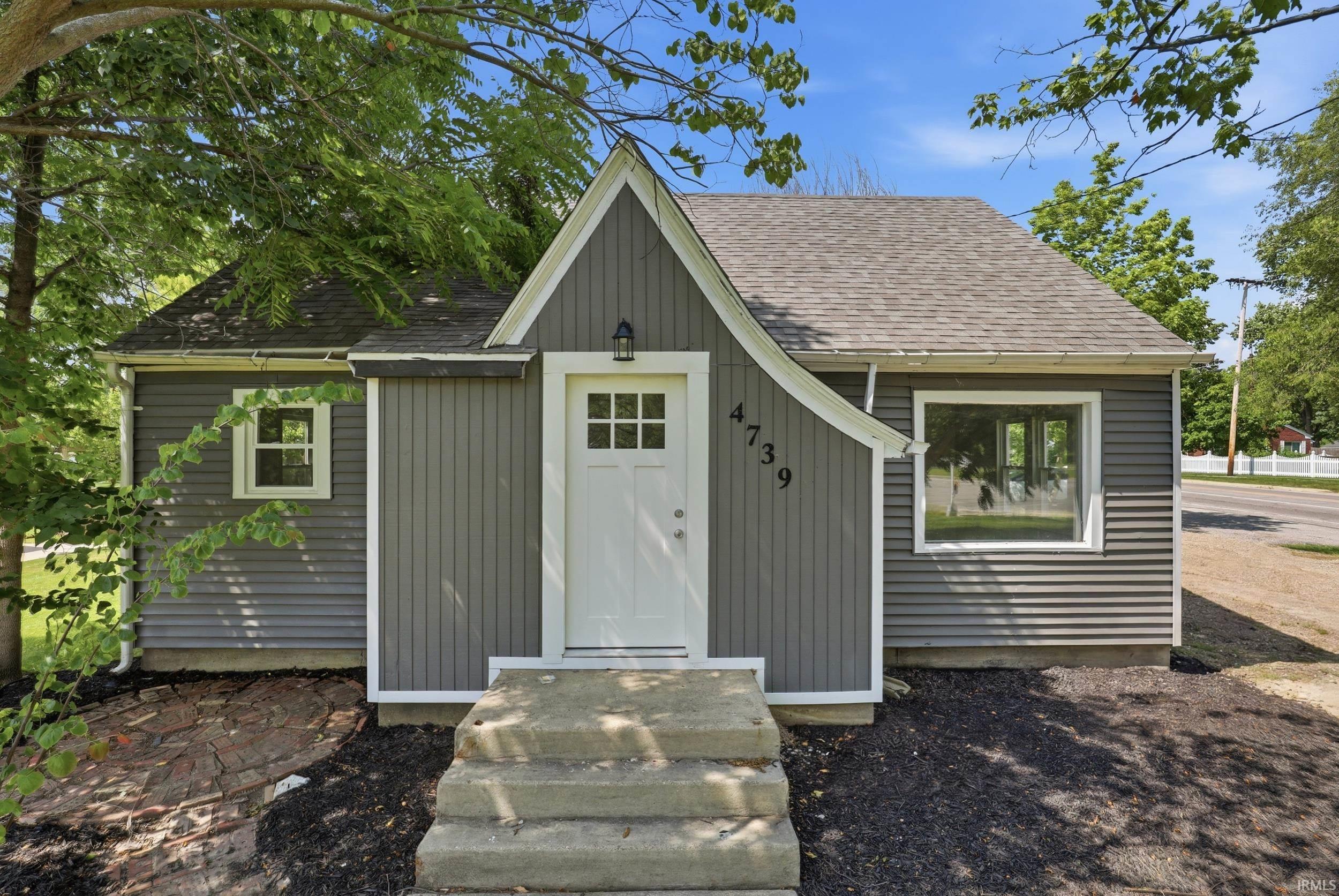 4739 Stellhorn Road Fort Wayne, IN 46835 - Photo 1 of 24