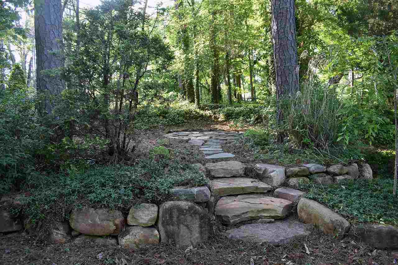 2522 Alpine Road Durham, NC 27707 - Photo 18 of 19 Upper Yard
