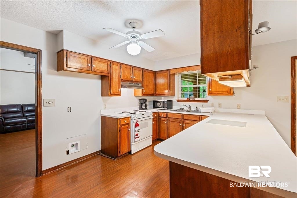 8908 Red Creek Drive Semmes, AL 36575 - Photo 16 of 21