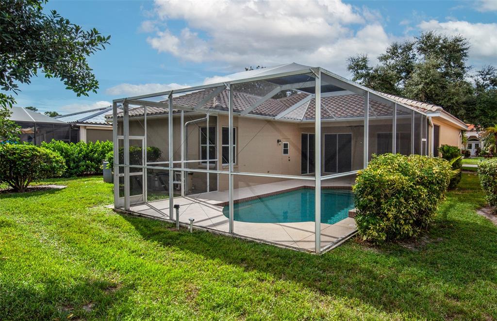 307 Rio Terra Venice, FL 34285 - Photo 15 of 22