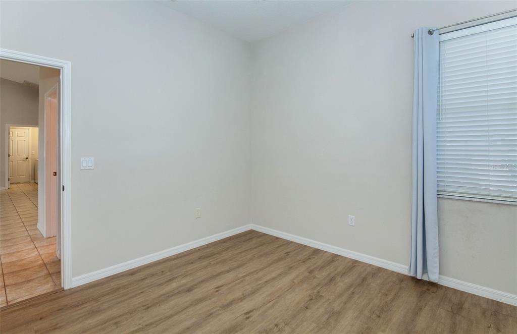 307 Rio Terra Venice, FL 34285 - Photo 8 of 22