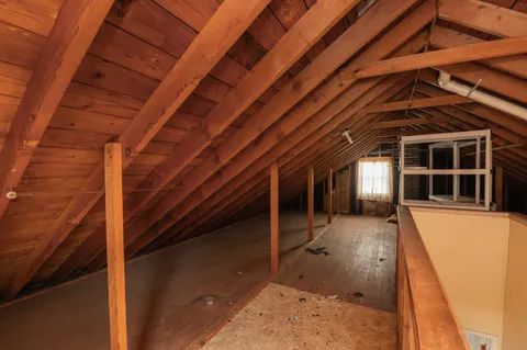 $239,900 | 4012 South 1st Street, Milwaukee, WI 53207