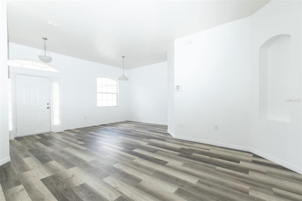 3858 Southwest 161st Street Ocala, FL 34473 - Photo 7 of 67 a view of empty room with window