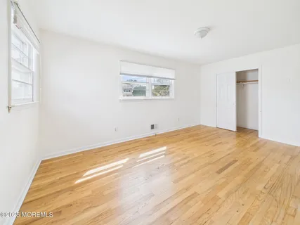 $599,999 | 4 Jamaica Avenue, Toms River, NJ 08753