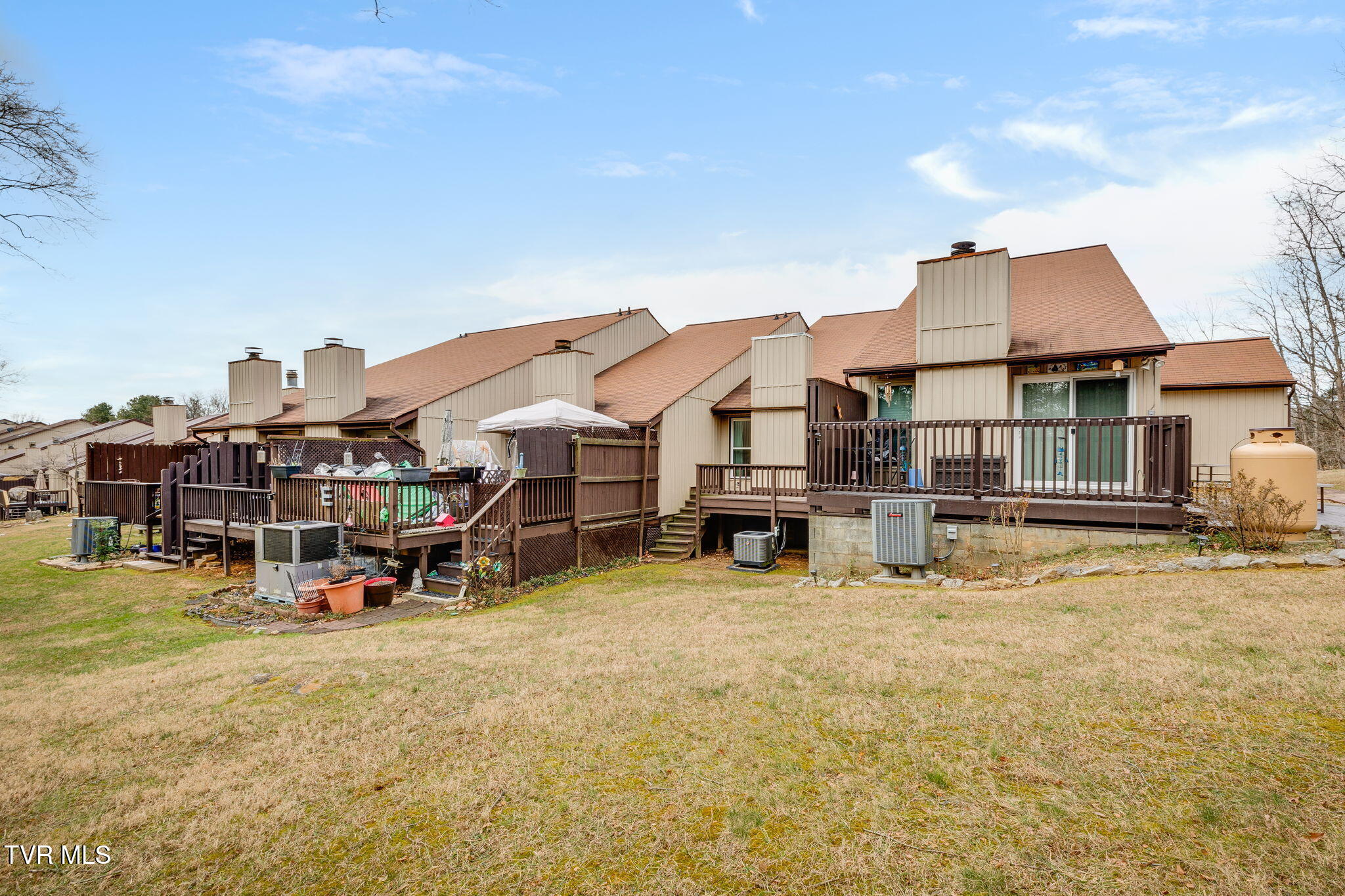 780 Hamilton Road, Unit E2 Blountville, TN 37617 - Photo 23 of 34 023