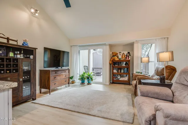 $225,000 | 780 Hamilton Road, Unit E2, Blountville, TN 37617