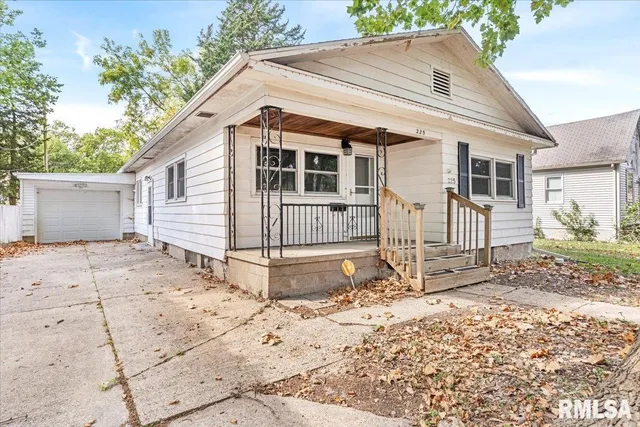 $80,000 | 225 North English Avenue, Springfield, IL 62702