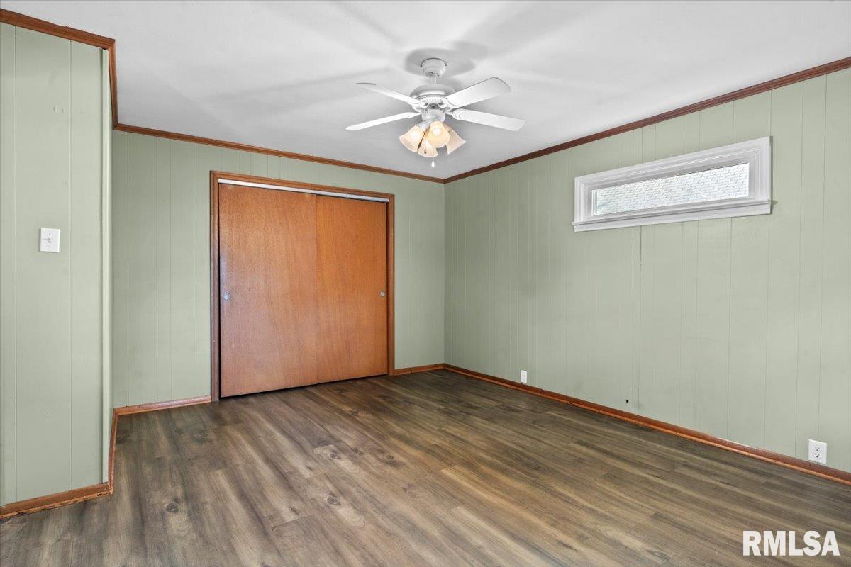 225 North English Avenue Springfield, IL 62702 - Photo 16 of 19