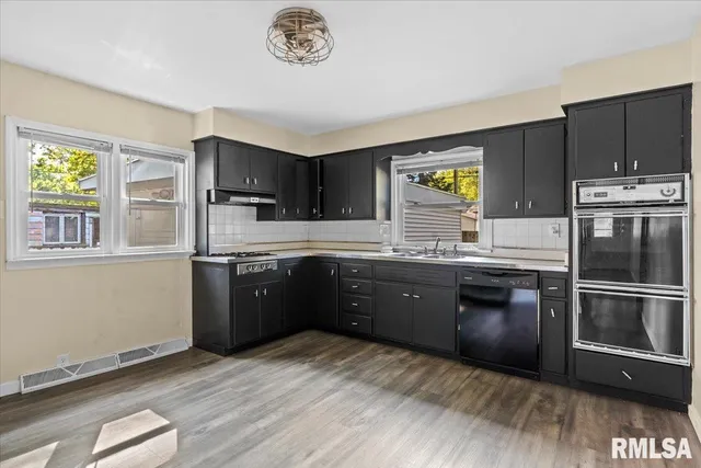 $80,000 | 225 North English Avenue, Springfield, IL 62702