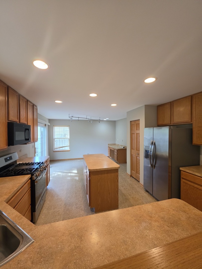 1333 Cape Cod Lane Pingree Grove, IL 60140 - Photo 15 of 20