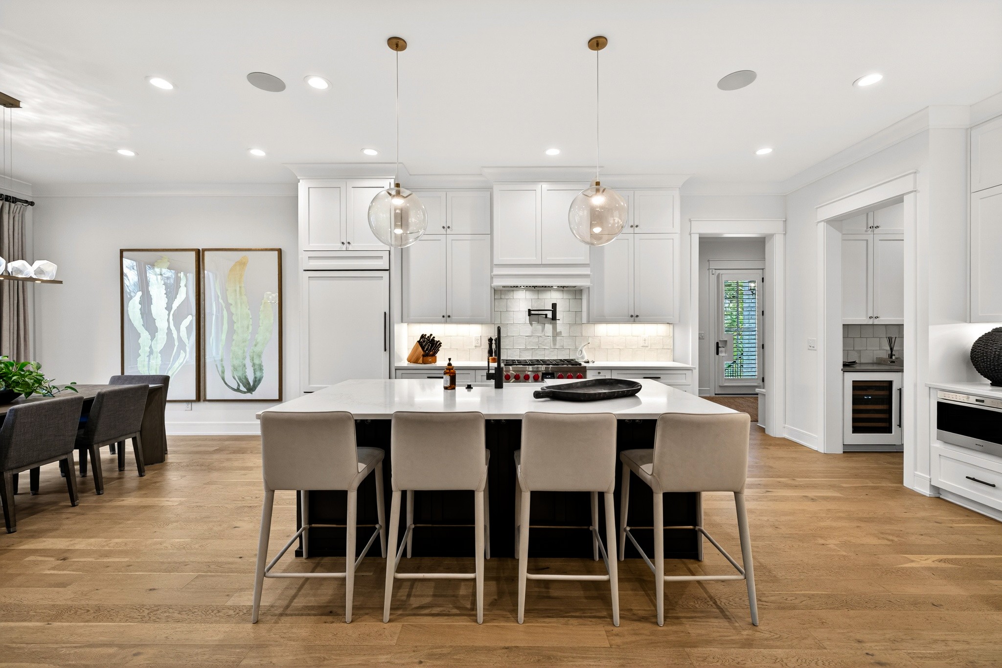 721 Newberry Road Nashville, TN 37205 - Photo 13 of 49 a large kitchen with a table and chairs