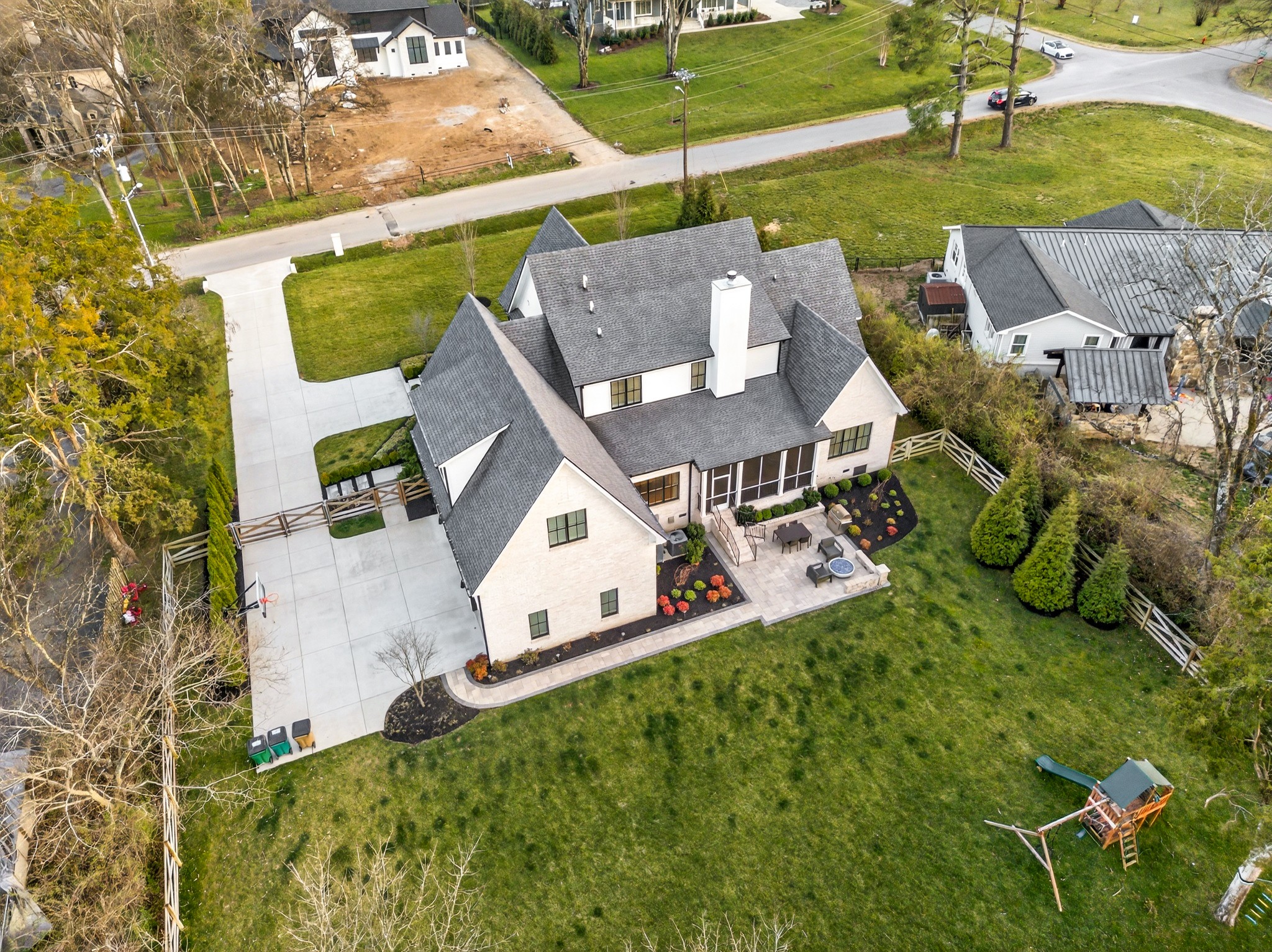 721 Newberry Road Nashville, TN 37205 - Photo 46 of 49 an aerial view of a house with swimming pool garden and patio