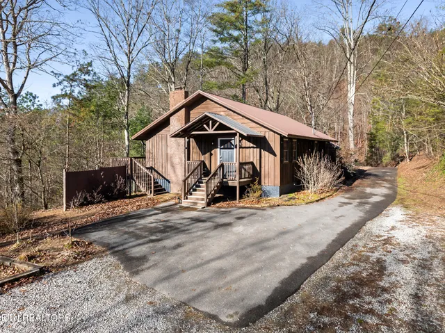 $499,950 | 3461 Lost Branch Road, Sevierville, TN 37862