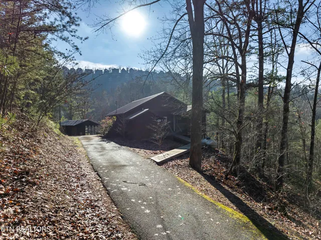$499,950 | 3461 Lost Branch Road, Sevierville, TN 37862