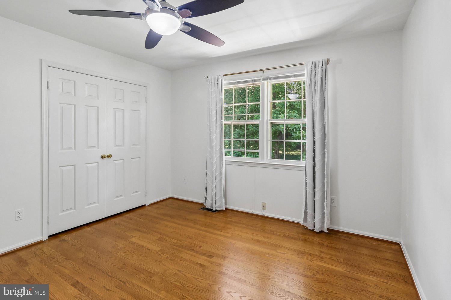 903 Ridge Drive McLean, VA 22101 - Photo 34 of 46 Bedroom 4 with hardwood flooring