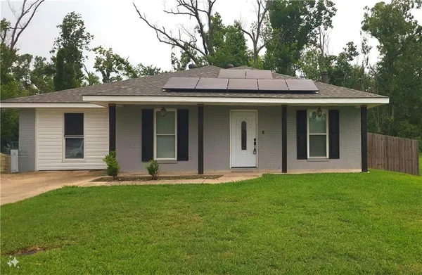 $200,000 | 644 Magnolia Drive, Laplace, LA 70068