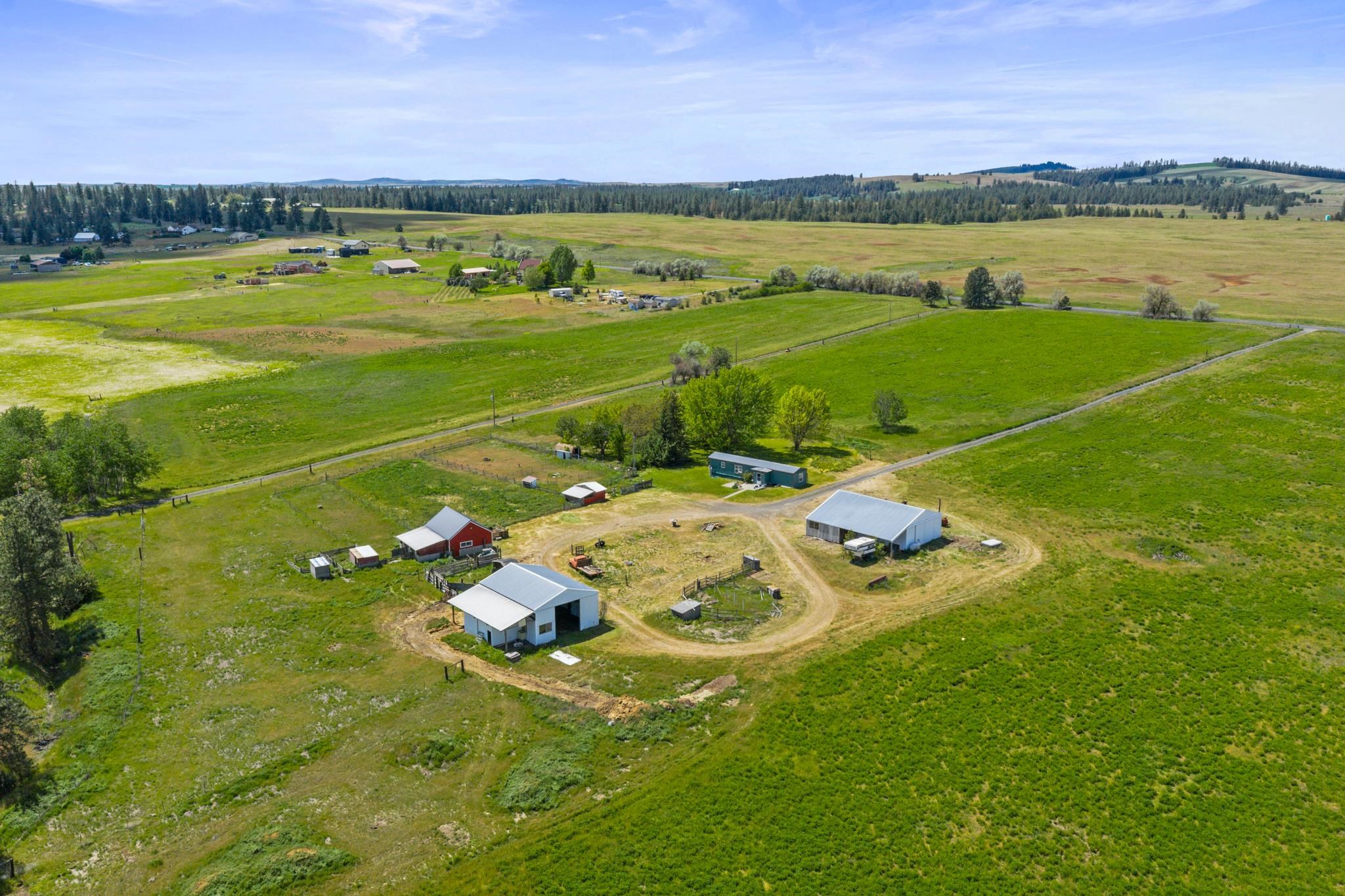 13222 North Wood Road Spokane, WA 99224 - Photo 10 of 45 Gallery Image 10