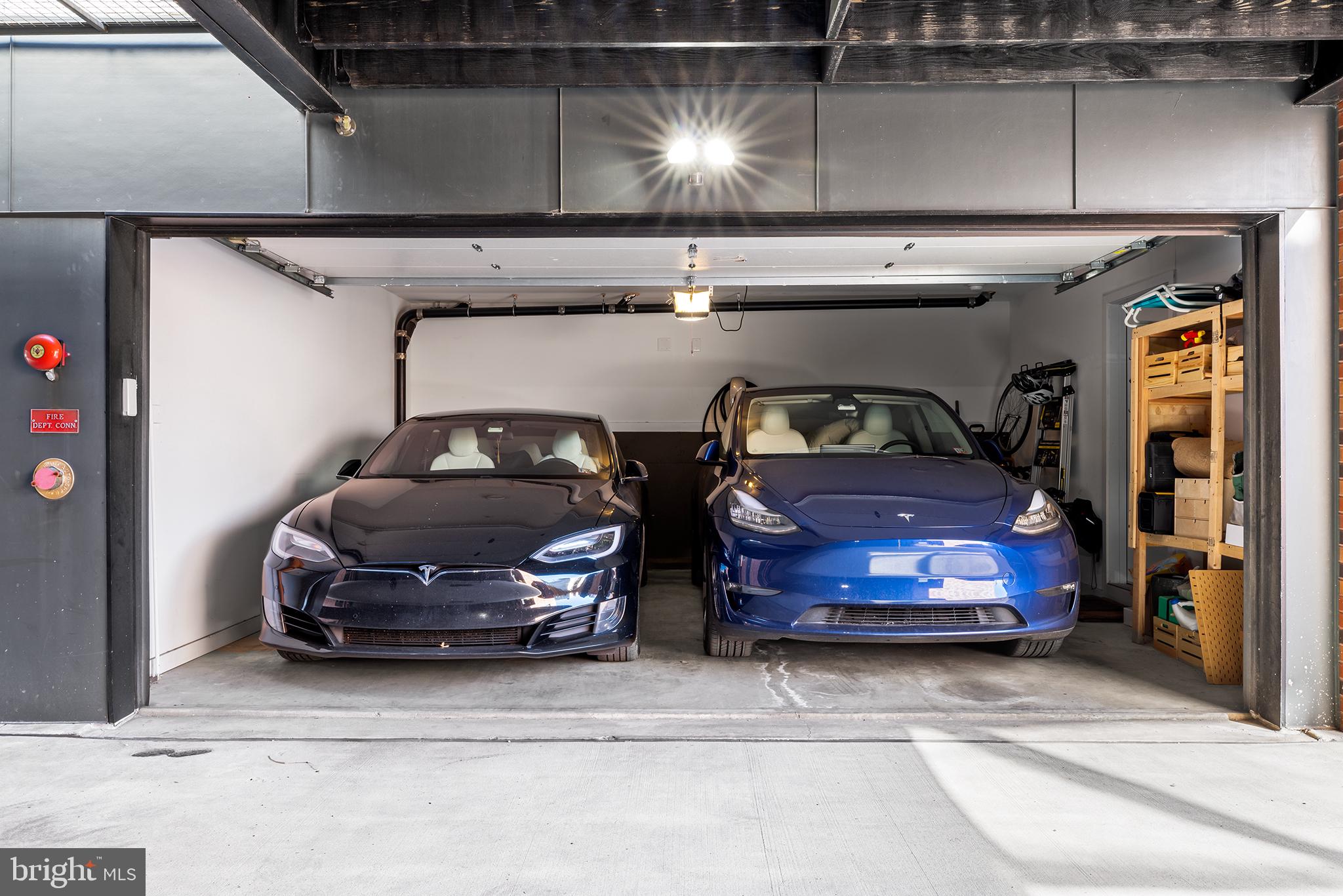1124 Shackamaxon Street, Unit 8 Philadelphia, PA 19125 - Photo 32 of 41 a car parked in a garage