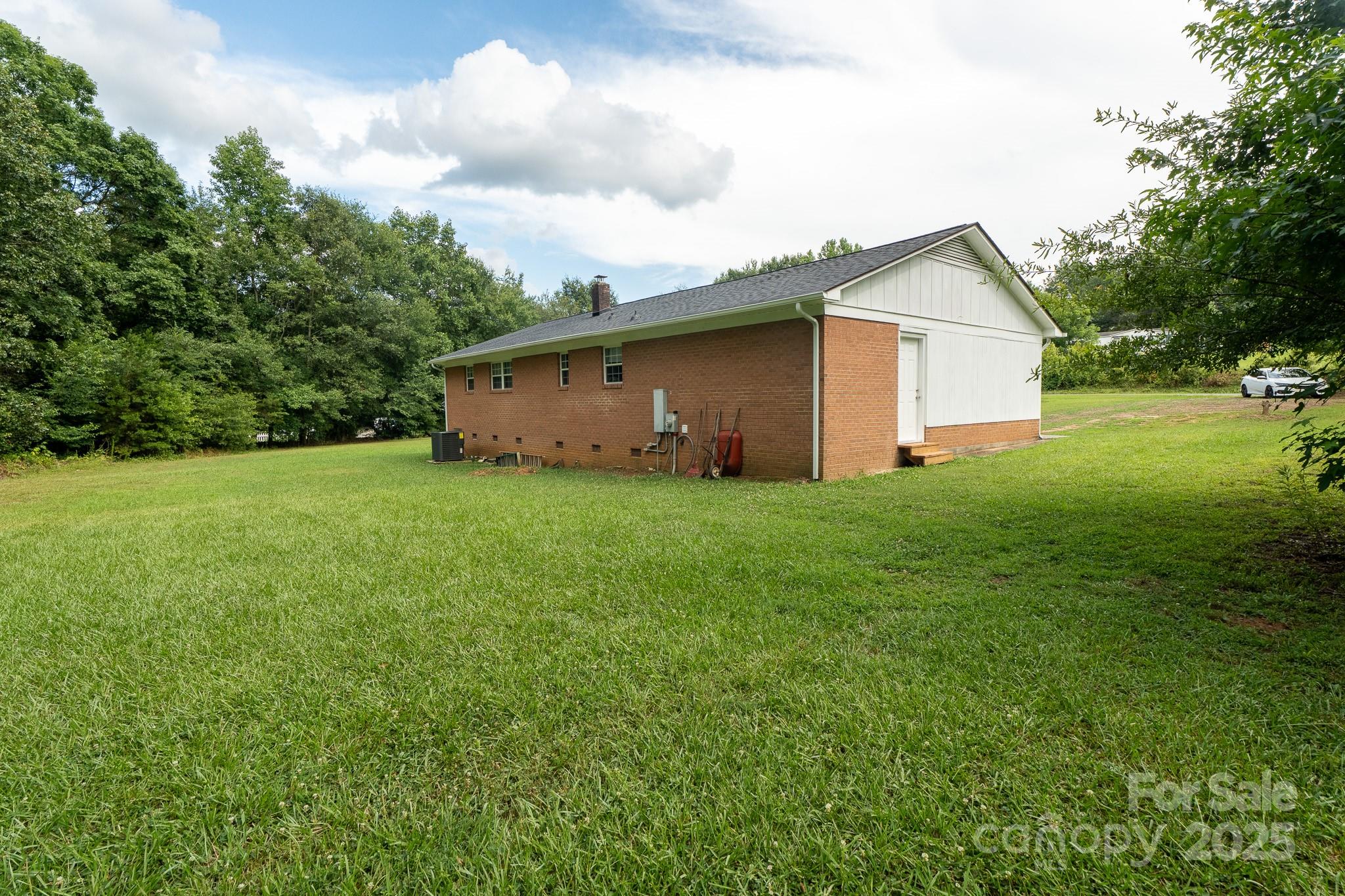 584 Southside Church Road Lincolnton, NC 28092 - Photo 27 of 28 a view of a house with a yard