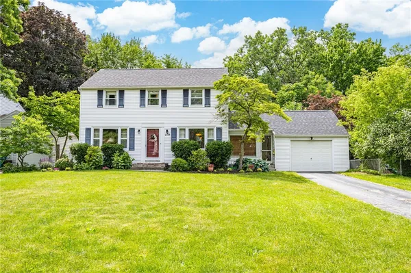 $249,900 | 119 Eastgate Drive, Irondequoit, NY 14617