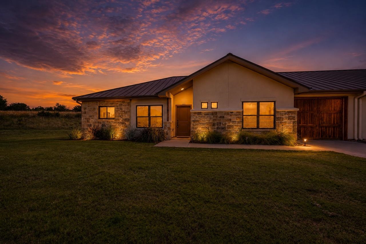 127 Uplift Horseshoe Bay, TX 78657 - Photo 1 of 24