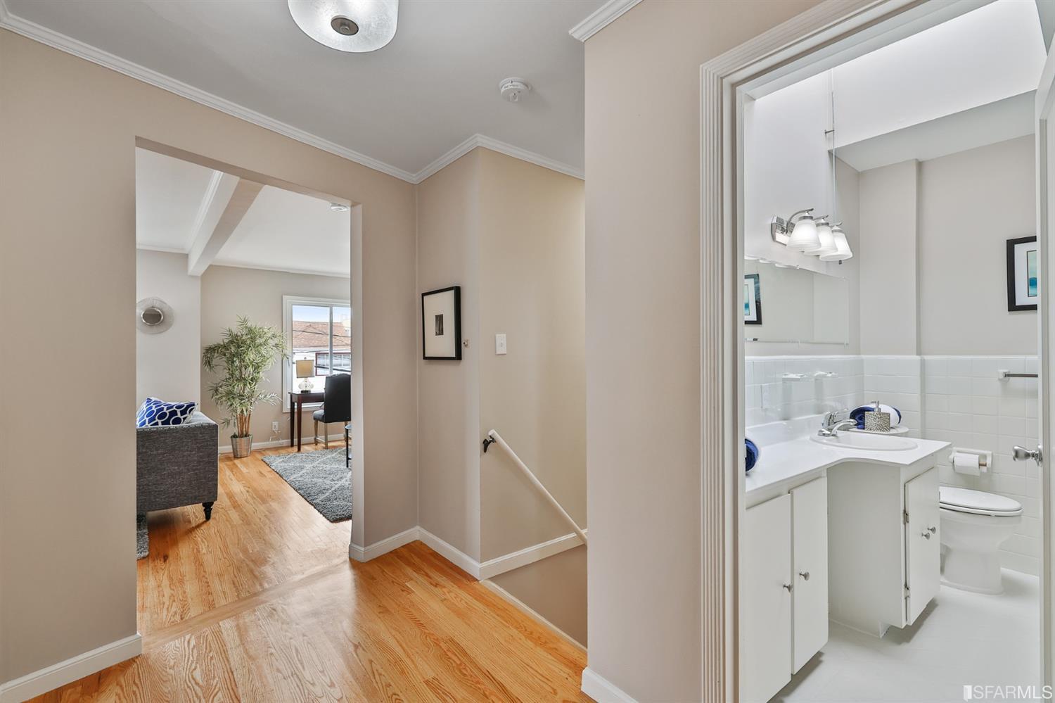 2575 42nd Avenue San Francisco, CA 94116 - Photo 3 of 34