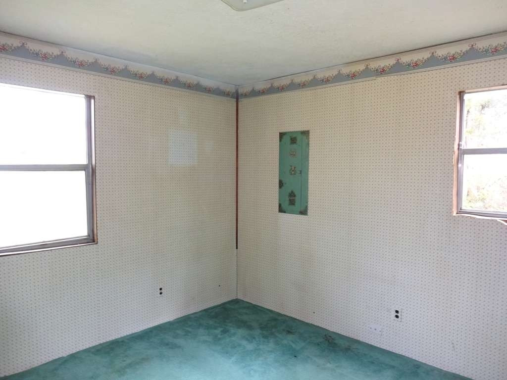 400 V I Ranch Road Bristol, TN 37620 - Photo 11 of 16 Photo 11