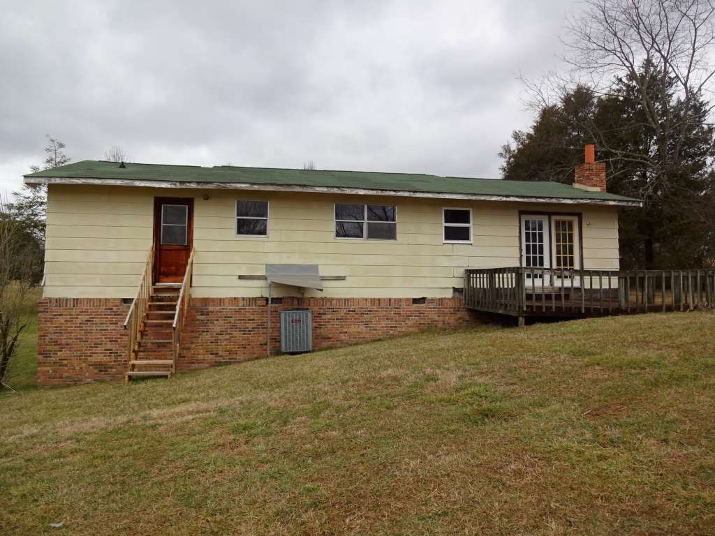 400 V I Ranch Road Bristol, TN 37620 - Photo 13 of 16 Photo 13