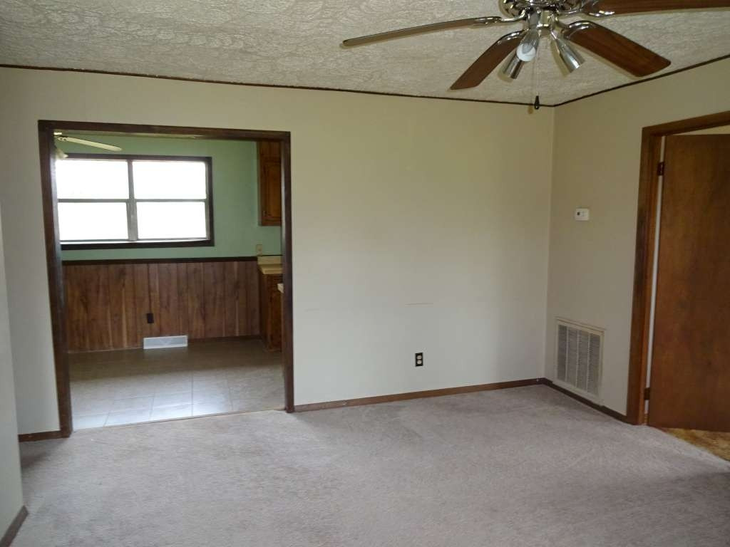 400 V I Ranch Road Bristol, TN 37620 - Photo 15 of 16 Photo 15