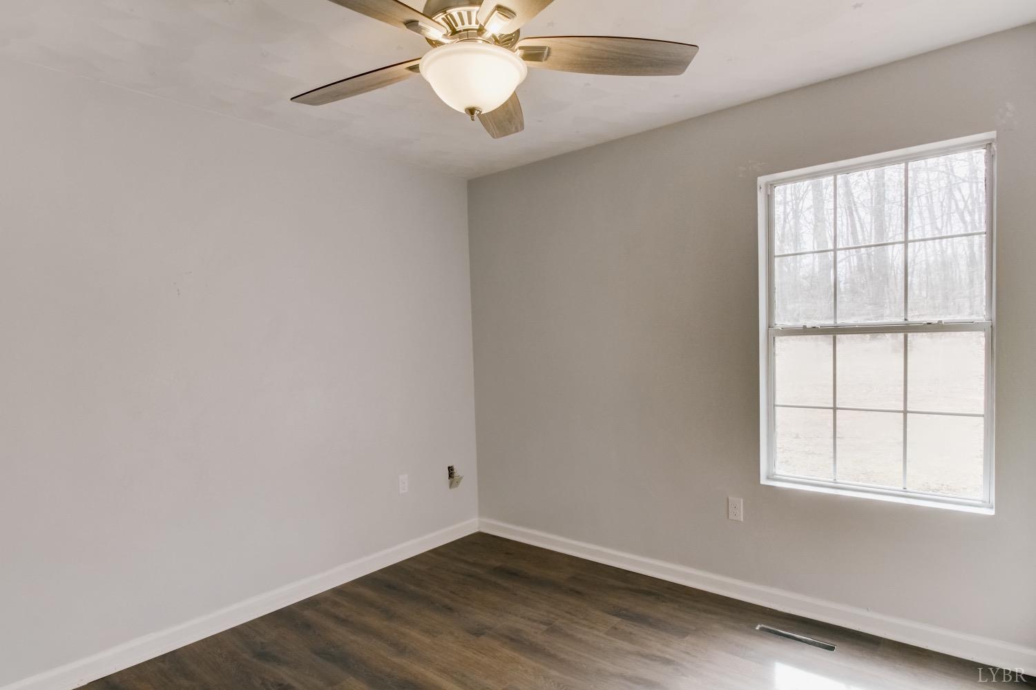 3206 Forbes Mill Road Bedford, VA 24523 - Photo 18 of 29 Gallery Image 18