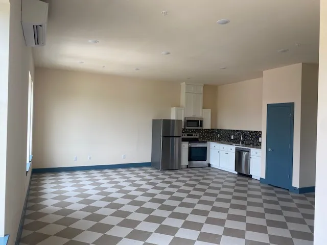 a view of a water heater