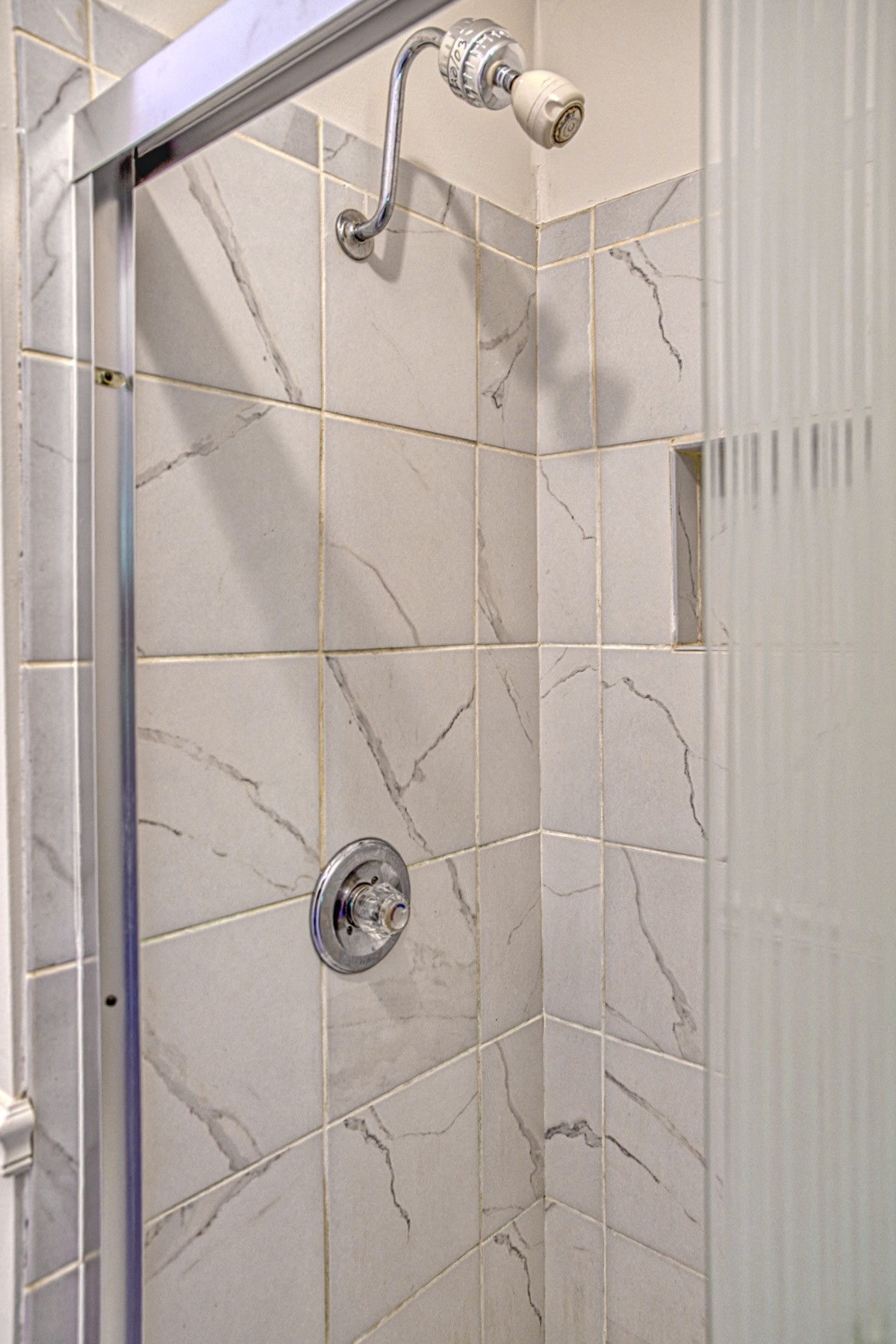 2085 Herbert Garrett Road Cookeville, TN 38506 - Photo 23 of 39 a bathroom with a shower
