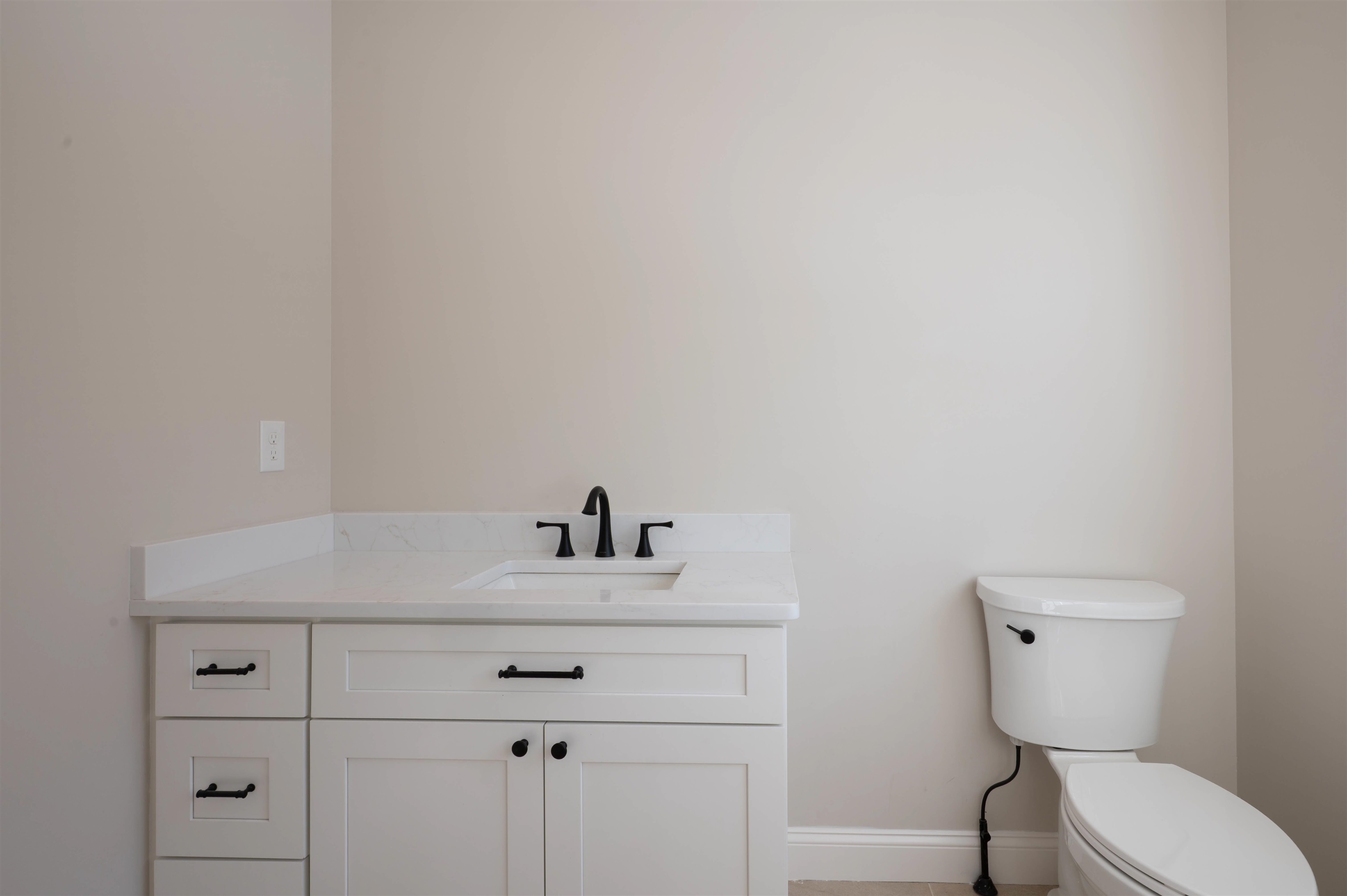 6 Newbury Road, Unit M18 B1216 L7 Pelham, NH 03076 - Photo 28 of 55