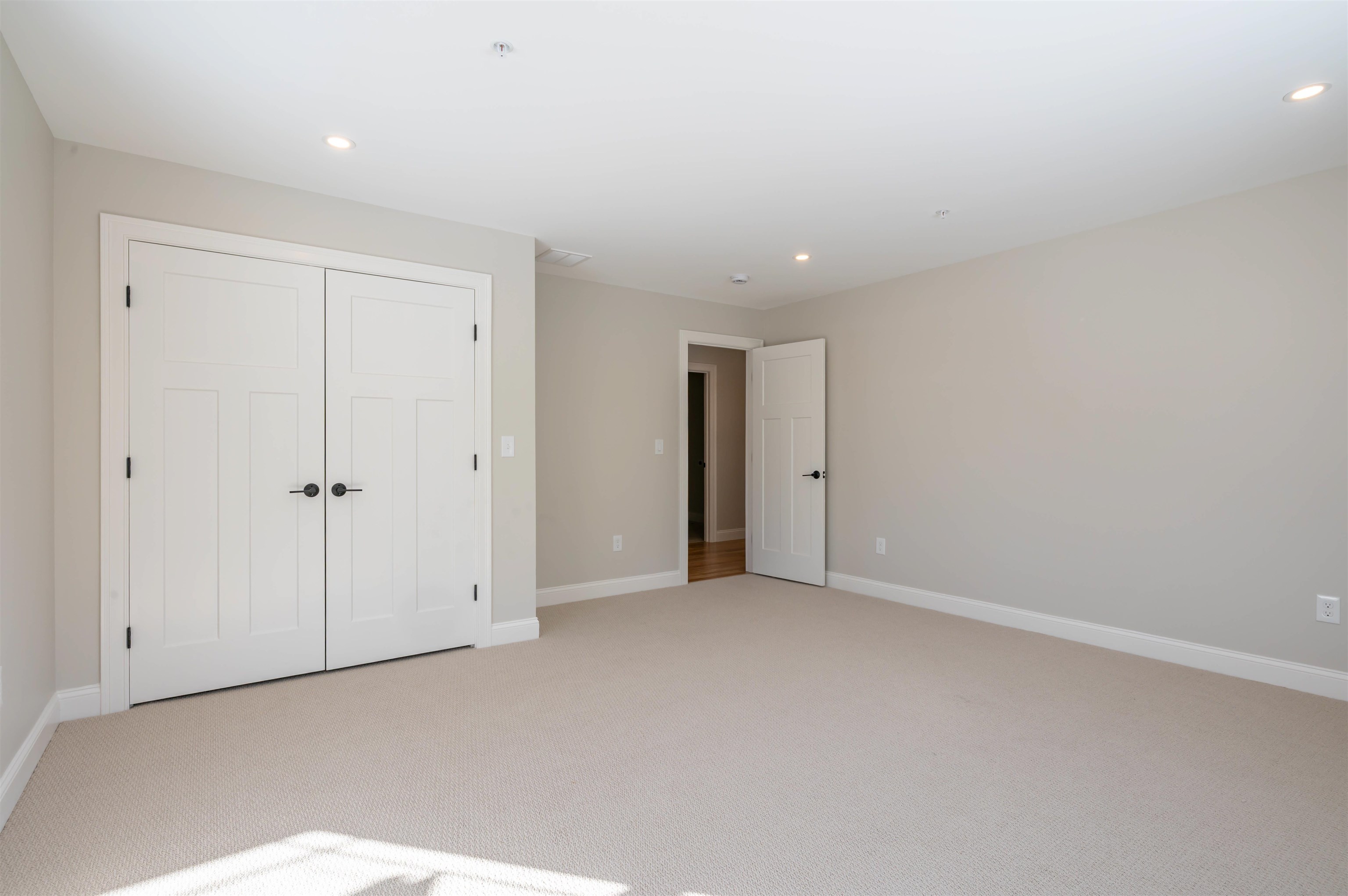 6 Newbury Road, Unit M18 B1216 L7 Pelham, NH 03076 - Photo 44 of 55